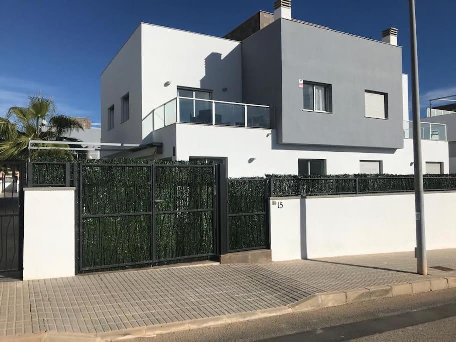Villa Luxury - Private Pool - Wifi - Solarium Alicante Luaran gambar