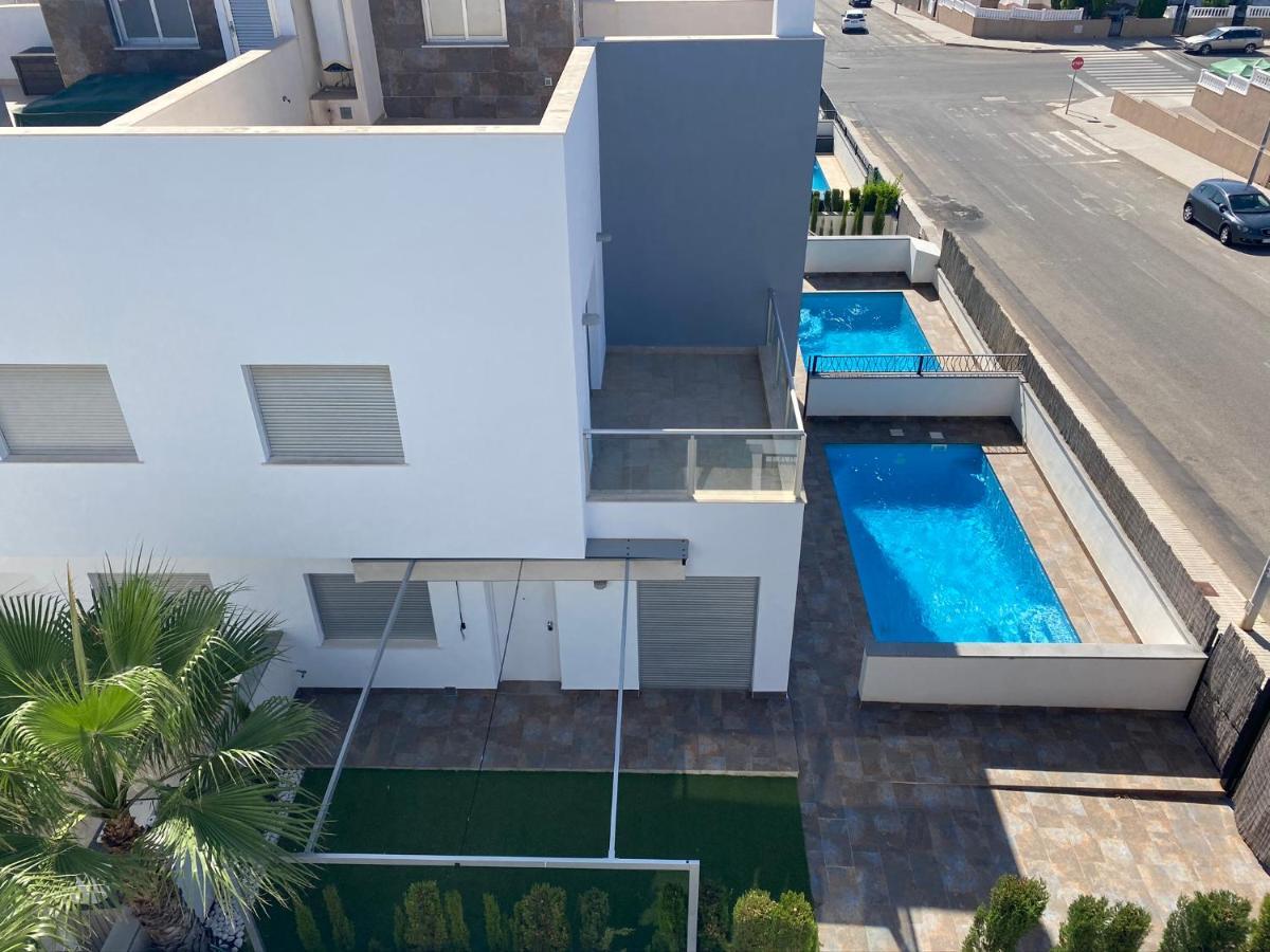 Villa Luxury - Private Pool - Wifi - Solarium Alicante Luaran gambar